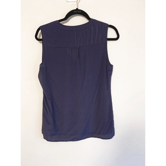 Banana Republic Blue Sheer Sleeveless Blouse - Picture 2 of 3